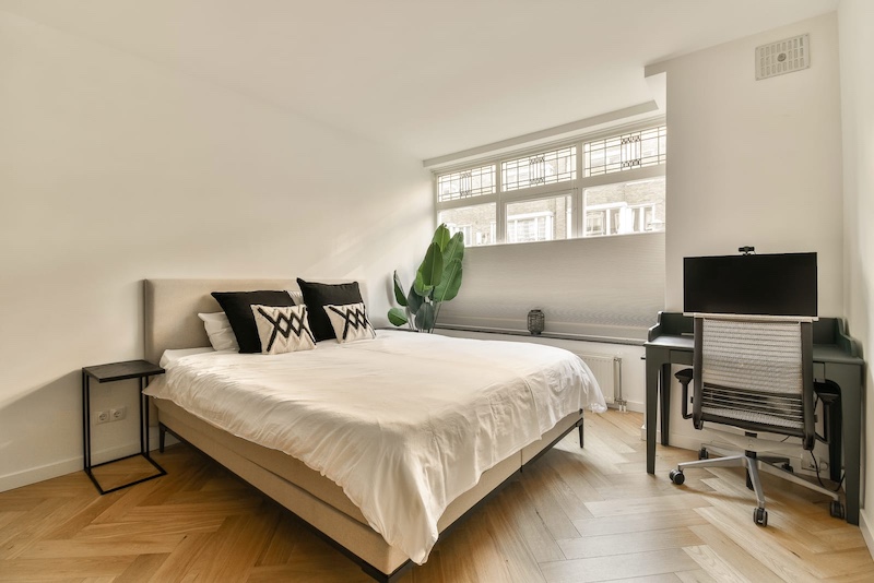 How to Turn Your Living Room into a Bedroom